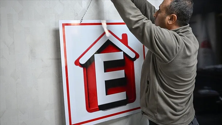 Yetkili emlakçı ofislerinde “E” tabela dönemi başlayacak