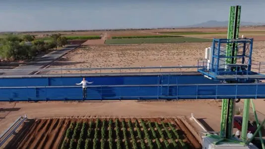 Bilim insanları büyüyen krizle başa çıkmak için 3 boyutlu lazerlerle donatılmış dev bir robot geliştirdiler