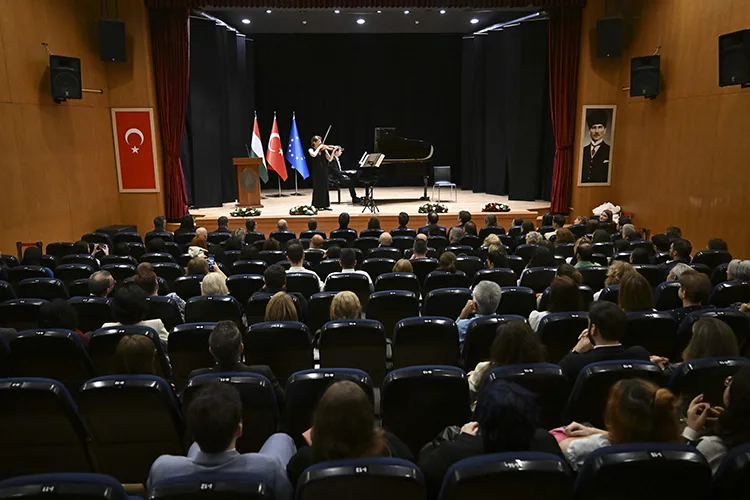 Ankara’da Macaristan’ın 1848-49 Devrimi ve Bağımsızlık Savaşı’nı anma konseri düzenlendi
