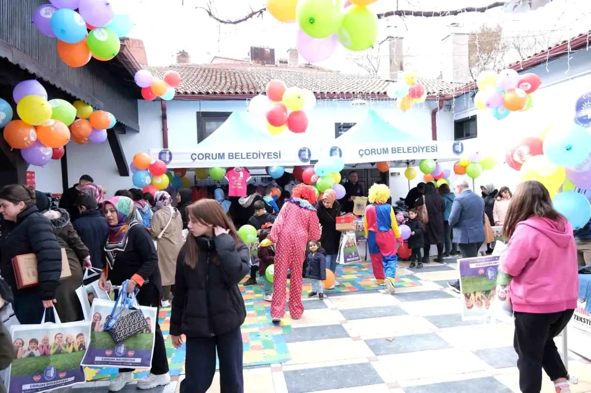 Çorum Belediyesi’nden 1350 Çocuğa Bayramlık Kıyafet