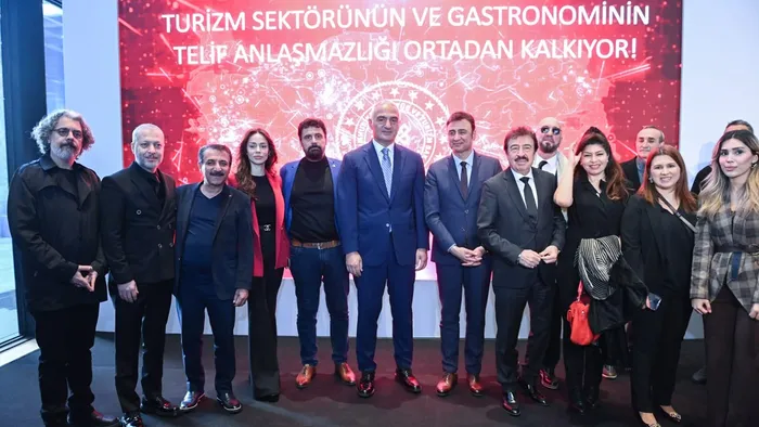 Ersoy: 40 yıldır süren telif sorunu hakkaniyete uygun çözümlendi