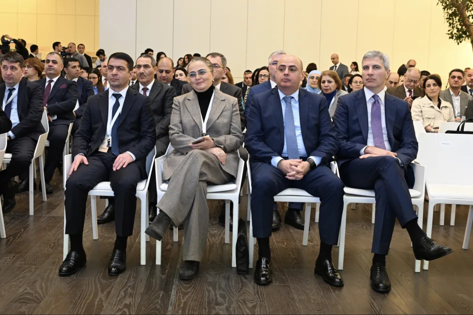 Kadim İnsan Yerleşimlerinin Korunması: Tehditler ve Modern Yaklaşımlar Konferansı Bakü’de Düzenlendi