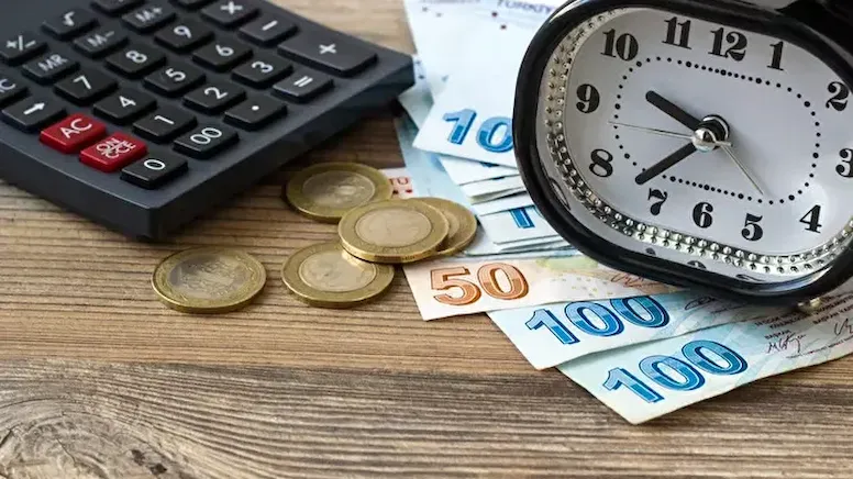 Emekliler Derneğinden bayram ikramiyesi çağrısı