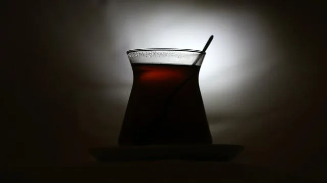 Çaya davet edilmeyen hemşire 41 bin sterlin tazminat kazandı