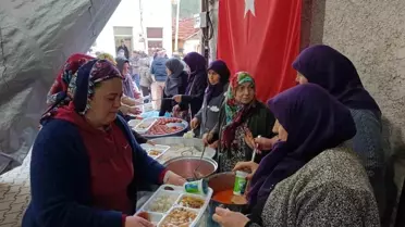 Küçükelmalı’da 30 Yıllık İftar Geleneği