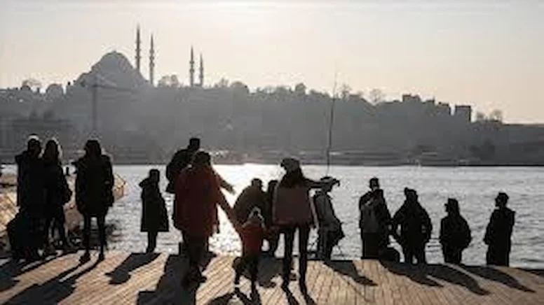  İstanbul’da hava sıcaklığı 20 dereceyi zorluyor
