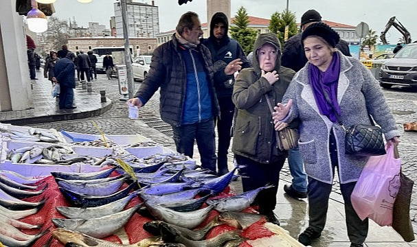 Av Yasağı Öncesi Balık Tezgahları Boşaldı