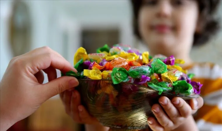 Bayramda şeker yerken bu tehlikeye dikkat!