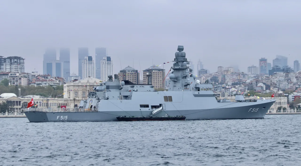 Milli Savunma Bakanlığı’na Ait 23 Gemi 23 Limanda Ziyarete Açıldı