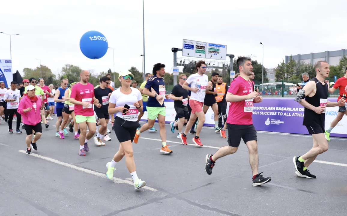 20.İstanbul Yarı Maratonu Yenikapı’da Koşuldu