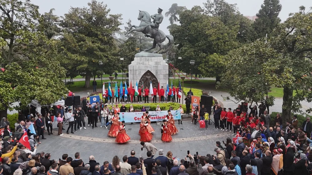 Türk Dünyası Çocuk Festivali Görkemli Geçti