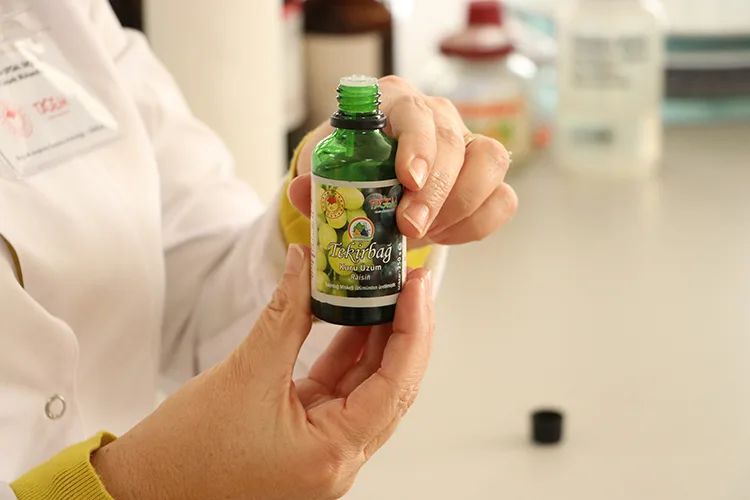 Tekirdağ’da üzüm çekirdekleri ekonomiye kazandırılıyor