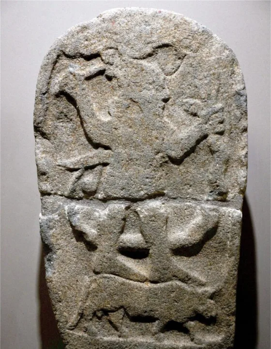 2900 Yıllık Erzin Steli: Hitit’ten Yunan Mitolojisine Geçişi Anlamanın Anahtarı