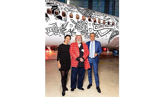 Dünyanın tamamen dövme tasarımlı ilk uçağı havalandı  