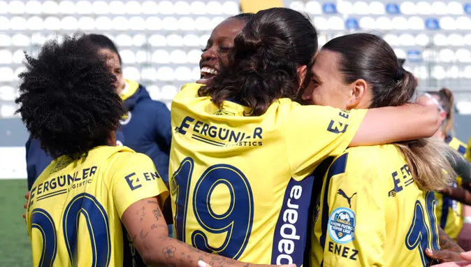 Fenerbahçe zirvedeki yerini korudu