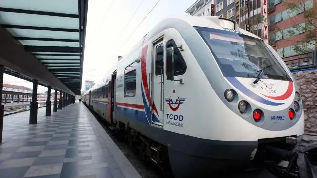 Demir yollarında yeni sürüş yöntemleriyle 270 bin litre yakıt tasarrufu sağlandı