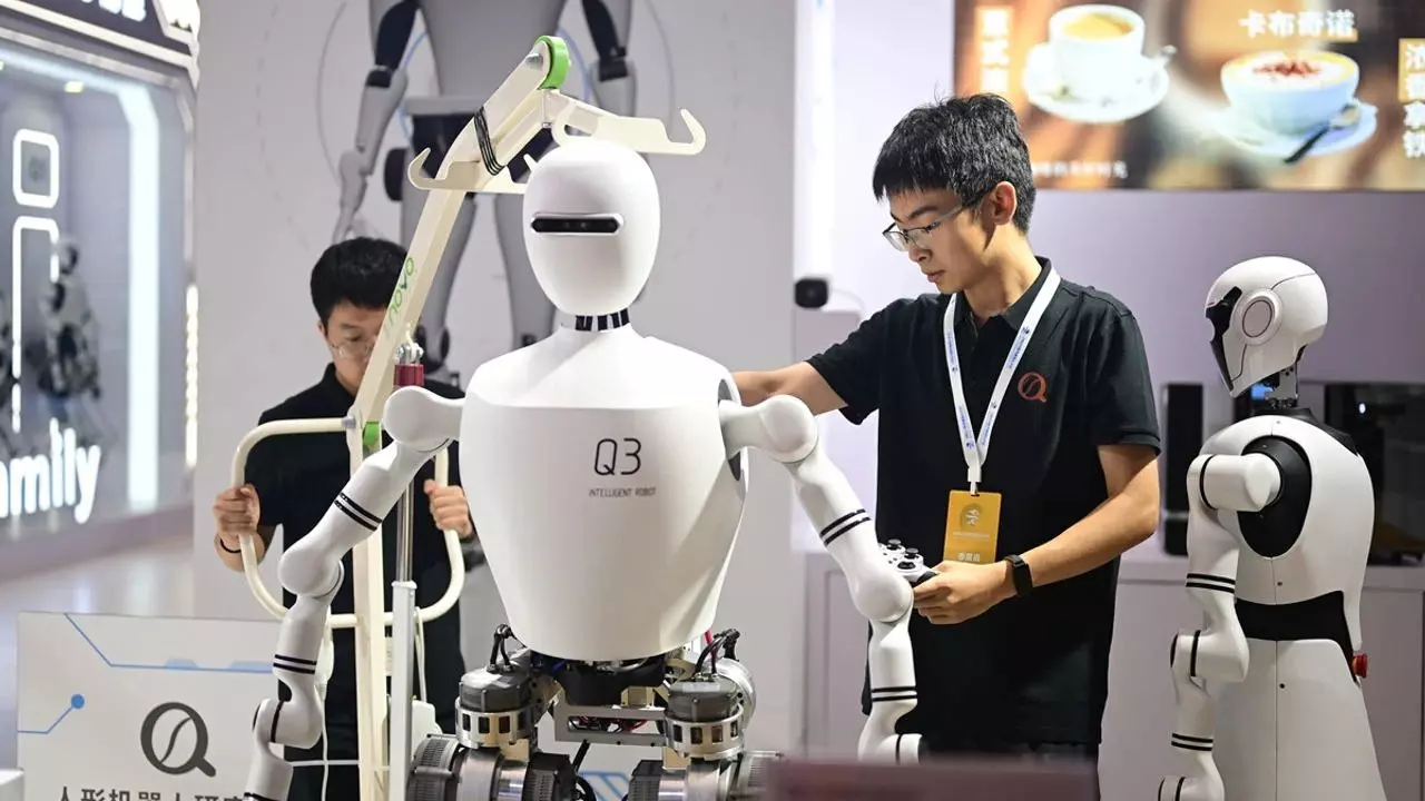 Korkulan oldu: Çin’de insan-robot yarışını robot açık ara farkla kazandı