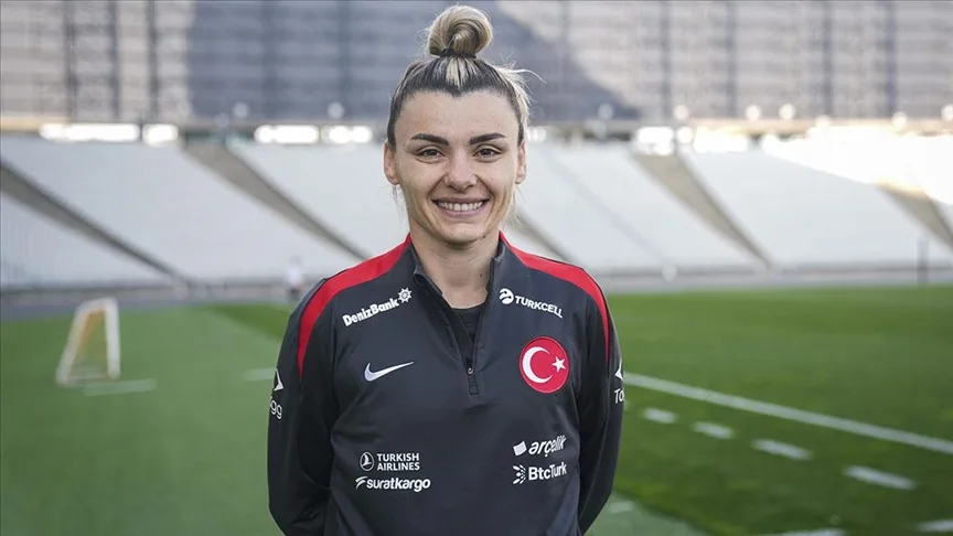 A Milli Kadın Futbol Takımı kalecisi Selda Akgöz, Slovenya maçlarından umutlu