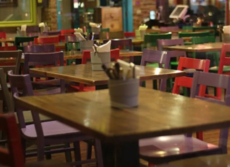 Kuaför, cafe ve marketler mekanda çaldıkları müzik için para ödeyecekler