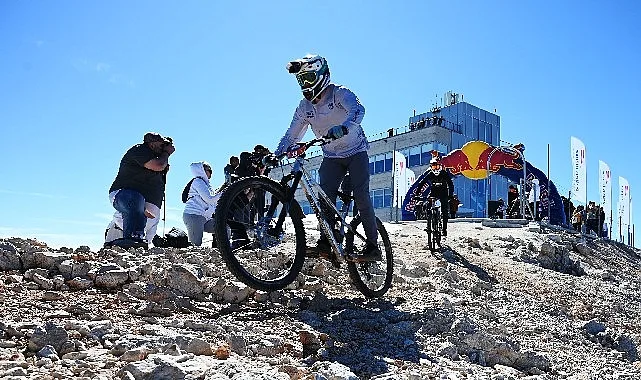Sky To Sea Dağ Bisikleti Yarışları başladı