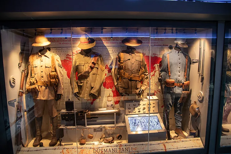 Çanakkale Savaşları Mobil Müzesi Karadağ’da ziyarete açıldı