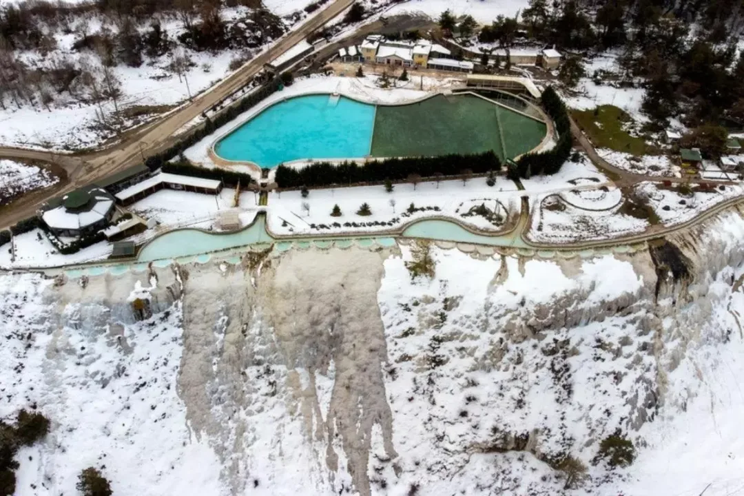 Batı Karadeniz’in Pamukkale’si: Akkaya Travertenleri
