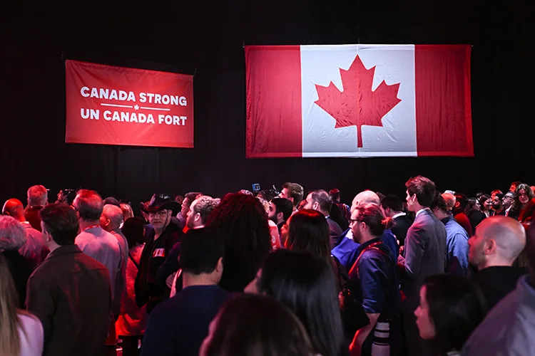 Kanada seçimlerini çoğunluğu elde eden iktidardaki Liberal Parti kazandı