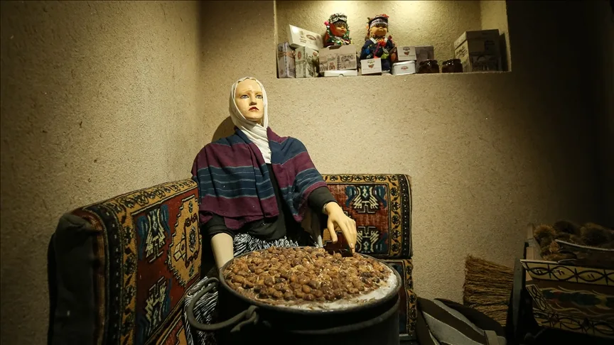 Bursa’daki Ahi Ocağı Müzesi ziyaretçilerini zamanda yolculuğa çıkarıyor