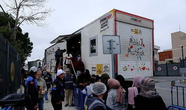 Başkan Altay: “Mobil Mutfak ve Mobil Ekmek Fırınımız İstanbullulara Hizmet Veriyor”