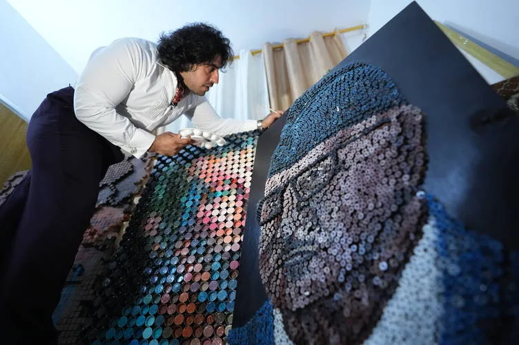 Iraklı ressam “çivi ve piksel sanatıyla” sıra dışı tablolar yapıyor