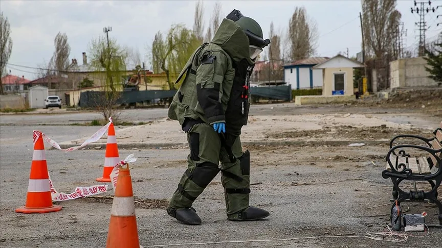 Kadın bomba uzmanı, 8 yılda 100’ün üzerinde vakaya müdahale etti