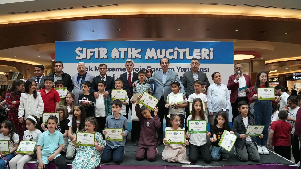 Yeşilyurt Belediyesi’nin Düzenlediği Sıfır Atık Mucitleri Yarışması’nda Ödüller Sahiplerini Buldu