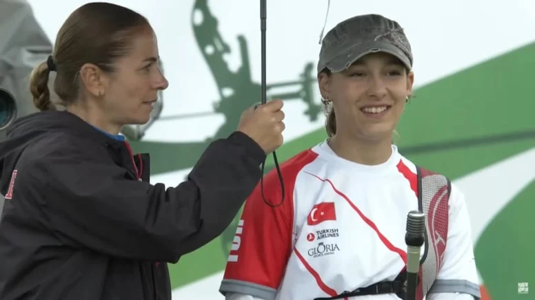 Milli okçudan dünya rekoru