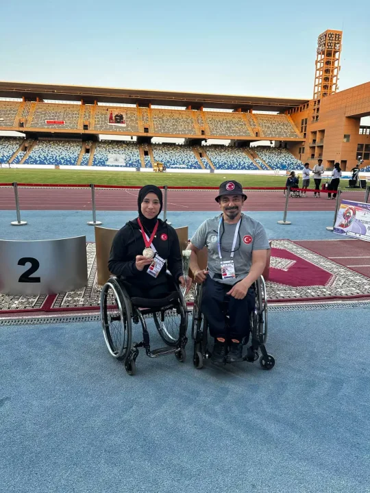 Bağcılarlı sporculardan büyük başarı! Fas’ta iki altın madalya
