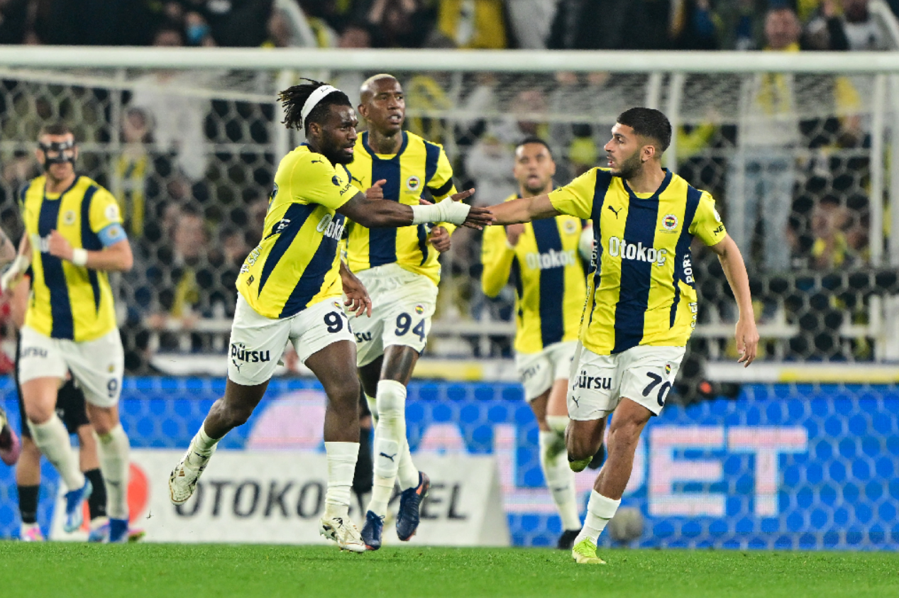 Fenerbahçe 90+4’te yıkıldı! Kadıköy çöktü…
