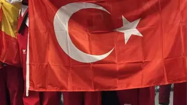 Samsunlu Tekvandocular Avrupa’da Altın ve Gümüş Kazandı