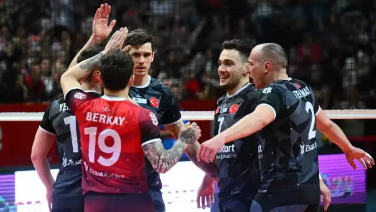 Efeler Ligi’nde şampiyon Ziraat Bankkart