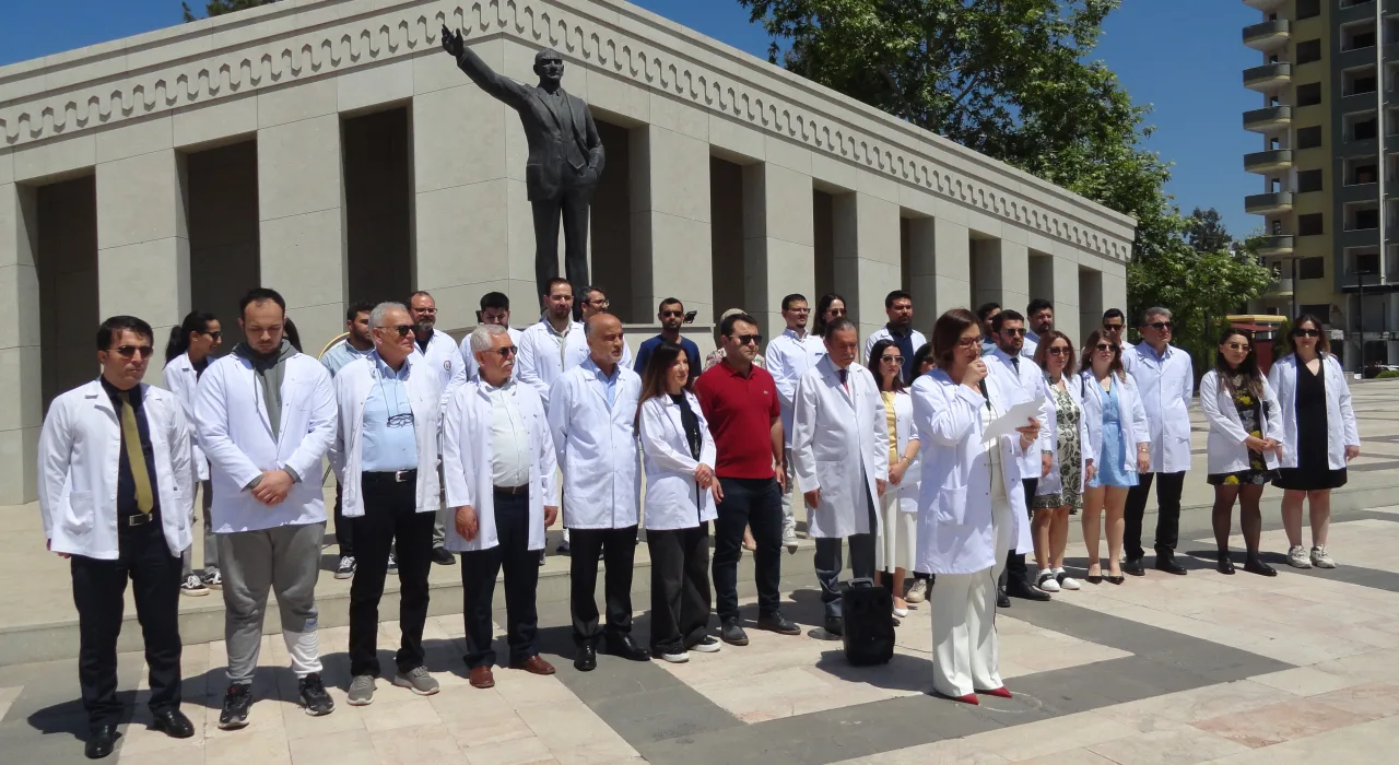 Bilimsel Eczacılığın 186. Yılı ve Eczacılık Günü Kutlandı