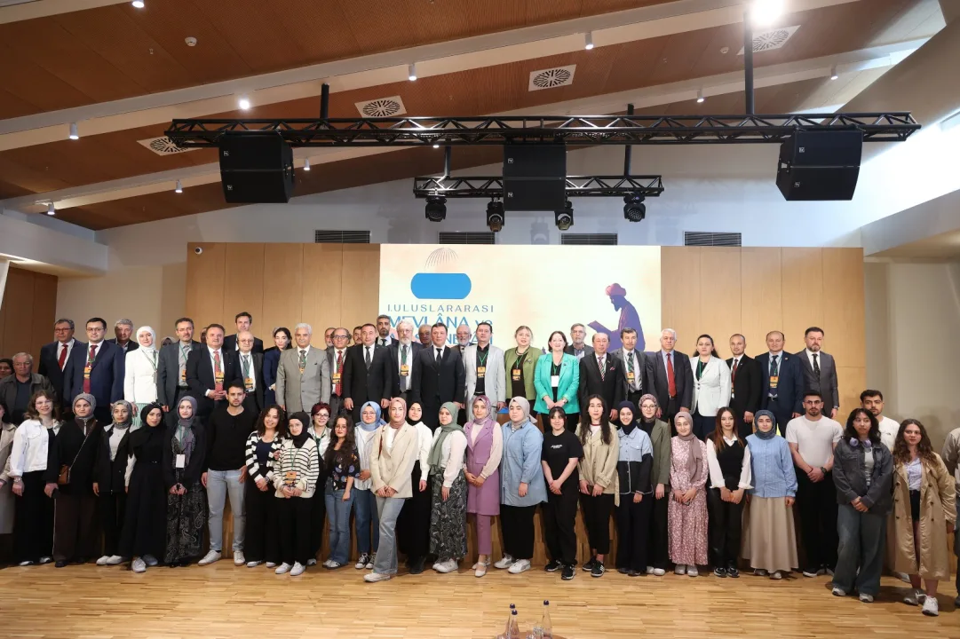 Konya Büyükşehir Belediyesi “1. Uluslararası Mevlâna ve Ali Şîr Nevâyî Sempozyumu” na Ev Sahipliği Yaptı