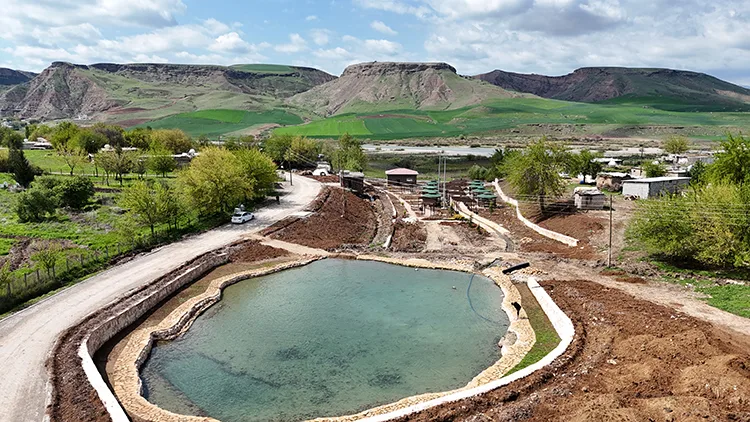 Batman’da 3 bin yıllık Erzen Antik Kenti’ndeki balıklı göl turizme kazandırılıyor