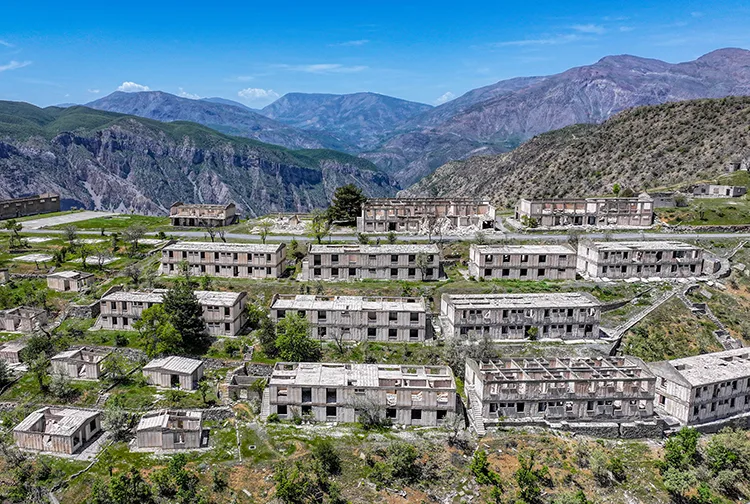 Diyarbakır’da terk edilen yarım asırlık “İtalyan köyü” hatıralarda yaşıyor