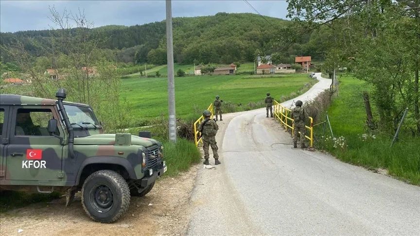 Mehmetçik, Kosova’da devriye faaliyetlerini sürdürüyor
