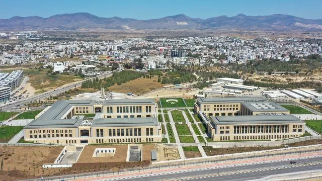 KKTC Cumhuriyet Yerleşkesi açıldı