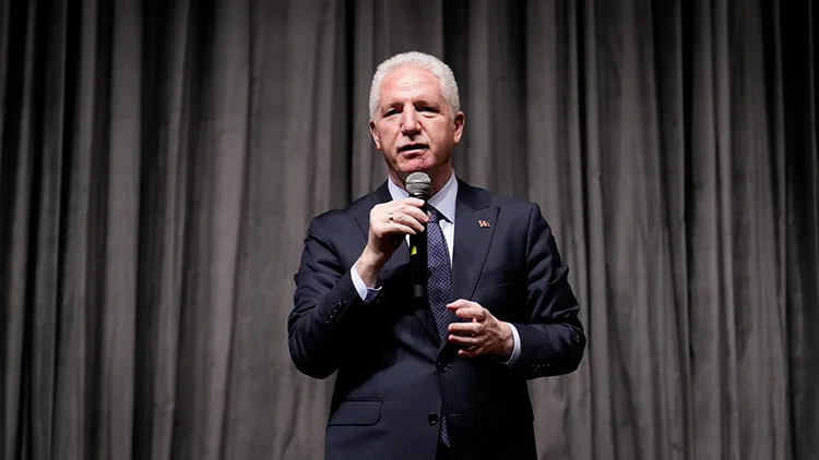 Özel öğrenciler “Kalem’in Renkleri”nde sahneye çıktı