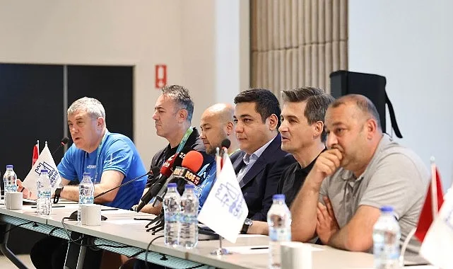 29 ülkeden 2 bin 606 sporcu Çeşme’de koşacak