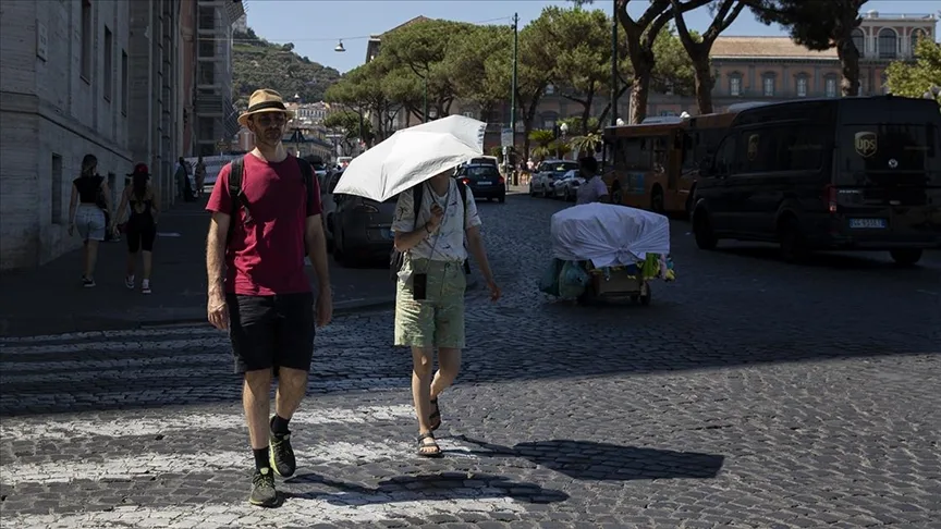 İklim değişikliği nedeniyle son bir yılda 4 milyar insan fazladan 30 gün aşırı sıcağa maruz kaldı