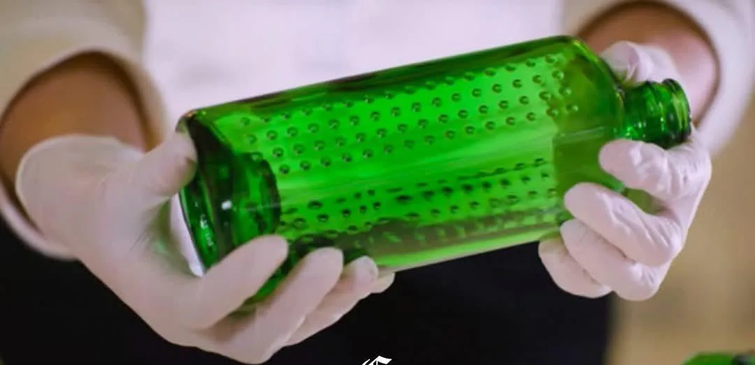 Tuğlaya dönüşebilen şişe