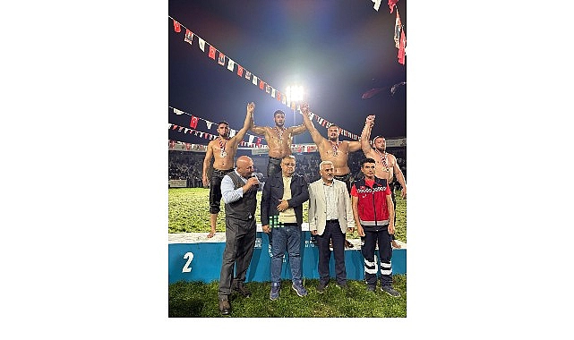 Kemer Belediye güreşçisi üçüncü oldu