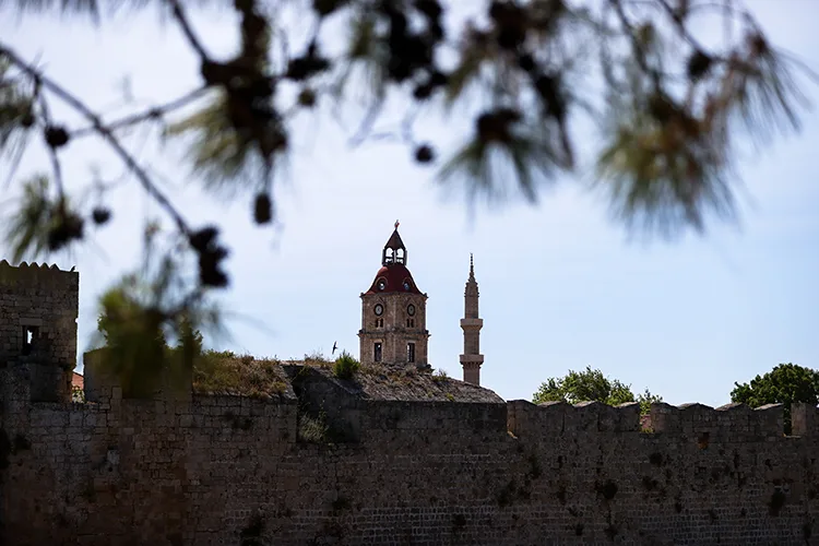 Rodos’taki Osmanlı mirası zamana direniyor