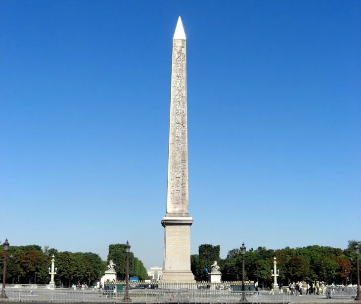 Paris’in Luksor Dikilitaşında Bulunan Gizli Yazıtlar